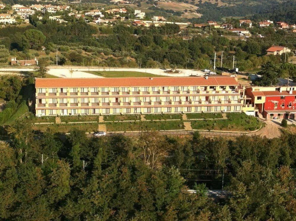 Francalancia Country Resort Castelnuovo Di Porto Exteriér fotografie